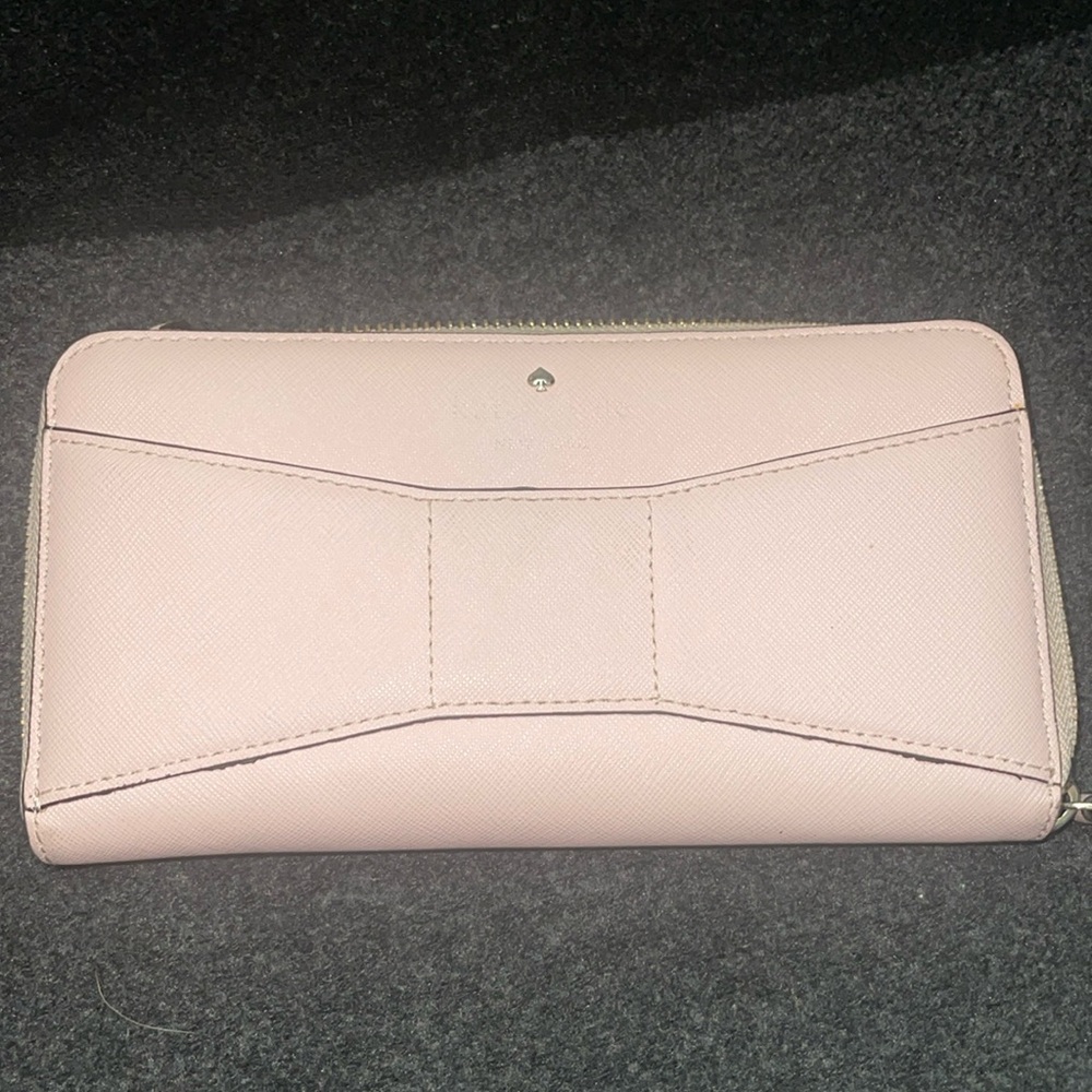 Kate Spade pink saffiano wallet